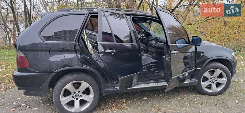 Внедорожник / Кроссовер BMW X5 2004 в Киеве