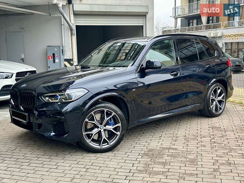 Позашляховик / Кросовер BMW X5 2022 в Києві