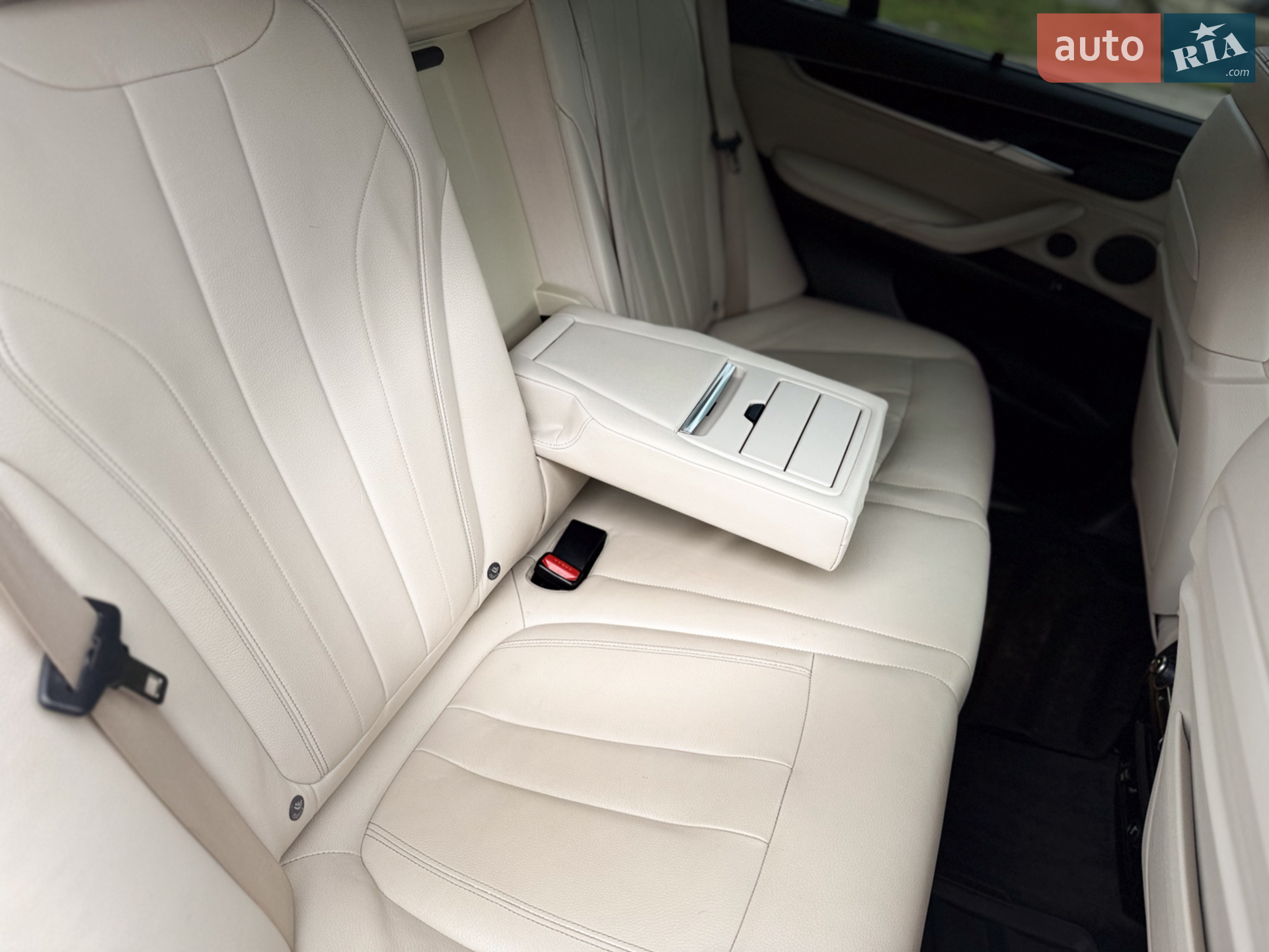 2015 BMW X5 - мініатюра 41
