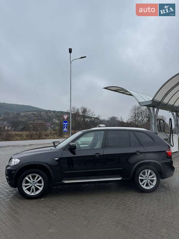 Внедорожник / Кроссовер BMW X5 2011 в Бережанах