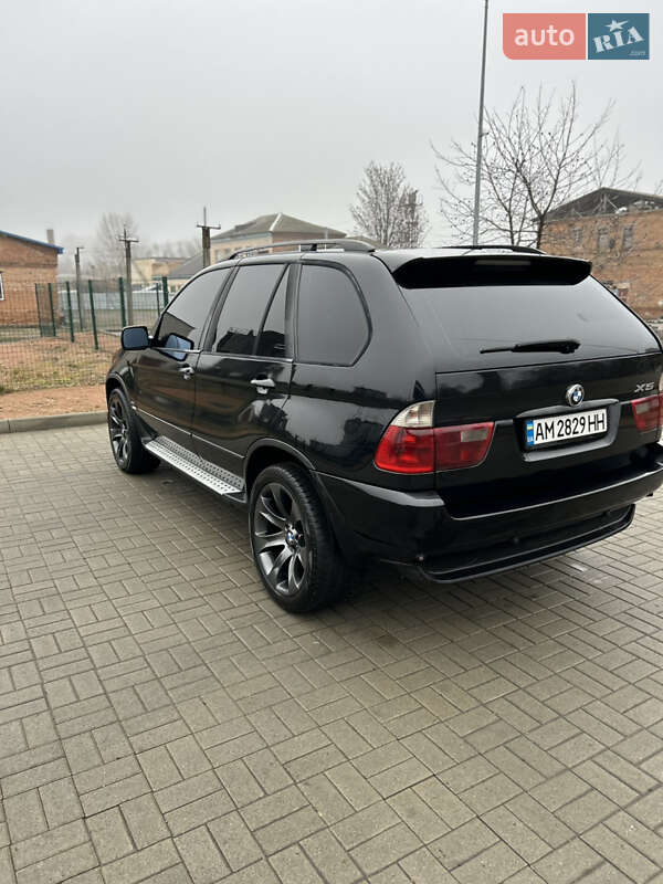 Внедорожник / Кроссовер BMW X5 2004 в Житомире