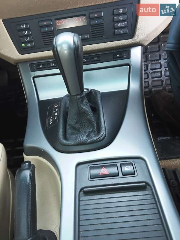 Внедорожник / Кроссовер BMW X5 2005 в Ковеле