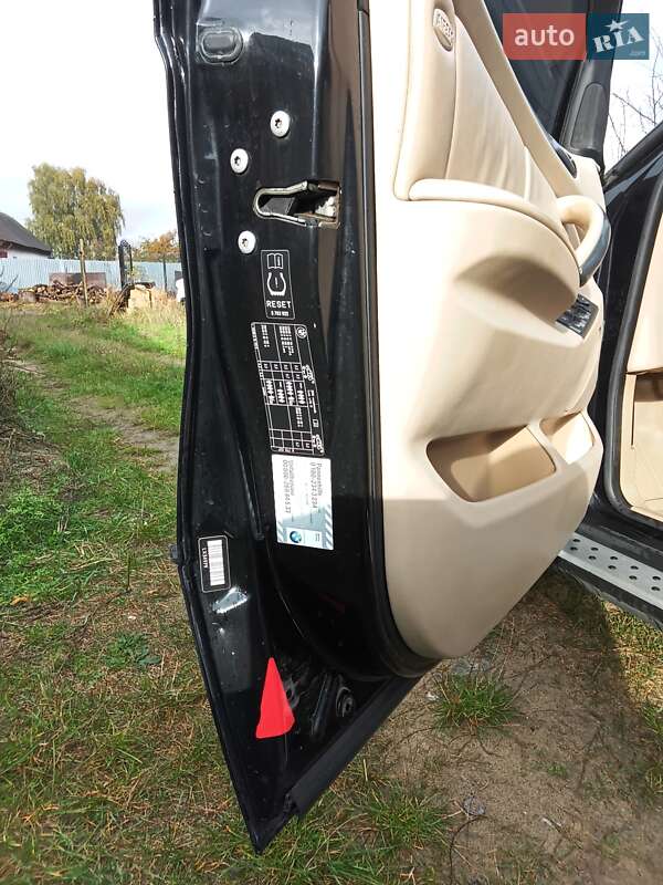 Внедорожник / Кроссовер BMW X5 2005 в Ковеле