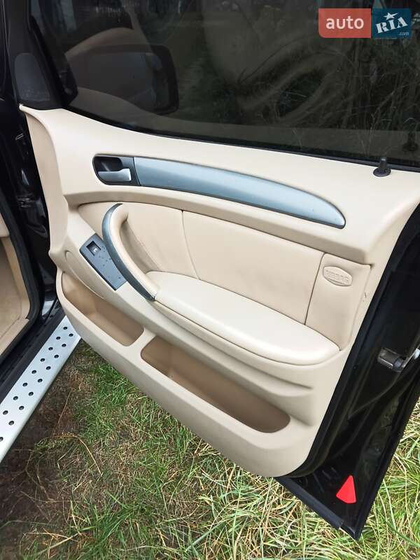 Внедорожник / Кроссовер BMW X5 2005 в Ковеле