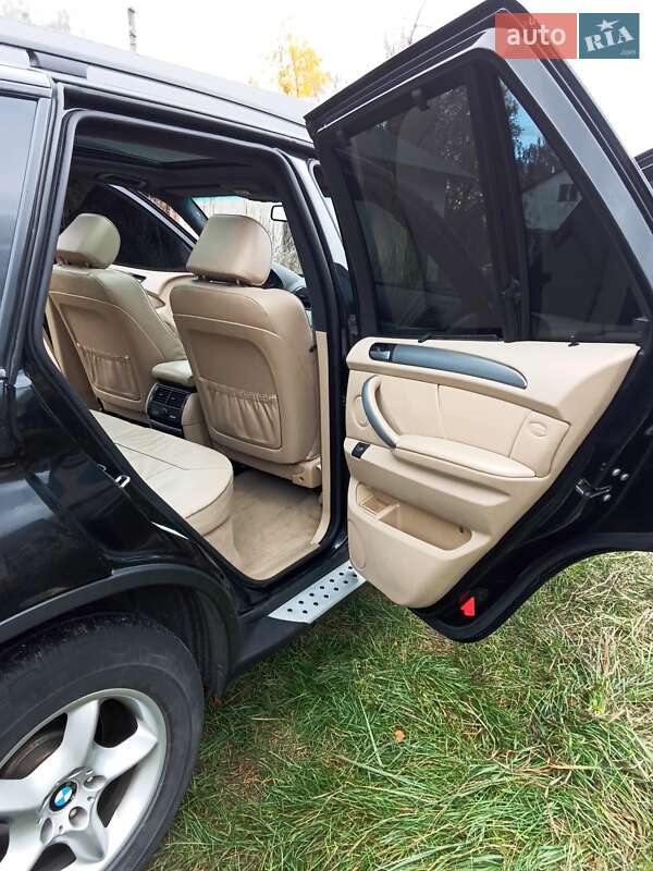 Внедорожник / Кроссовер BMW X5 2005 в Ковеле