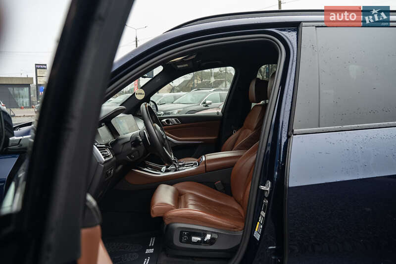 Внедорожник / Кроссовер BMW X5 2022 в Черновцах