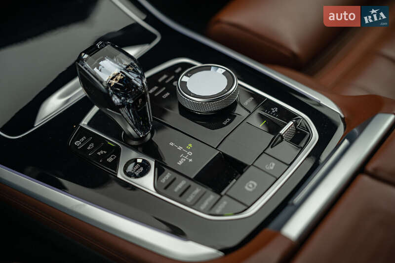 Внедорожник / Кроссовер BMW X5 2022 в Черновцах