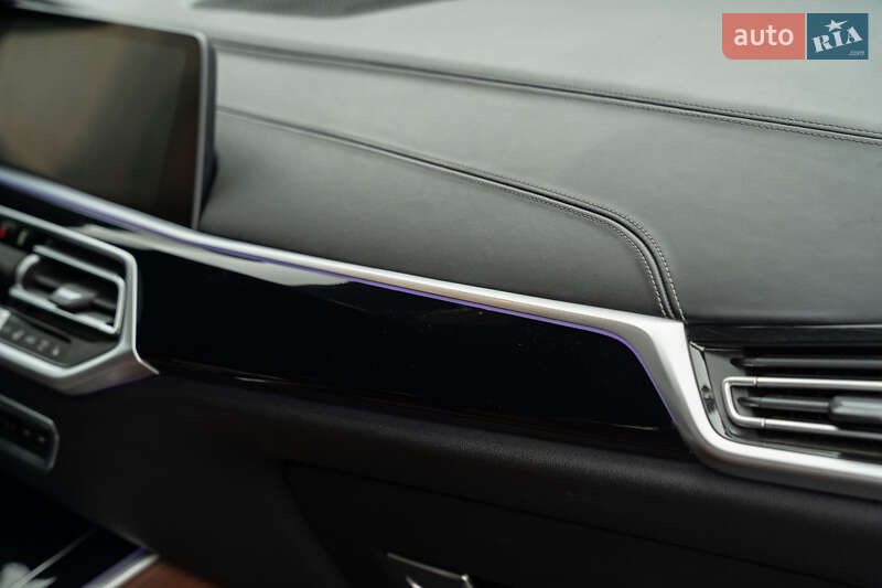 Внедорожник / Кроссовер BMW X5 2022 в Черновцах