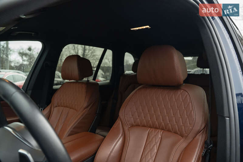 Внедорожник / Кроссовер BMW X5 2022 в Черновцах