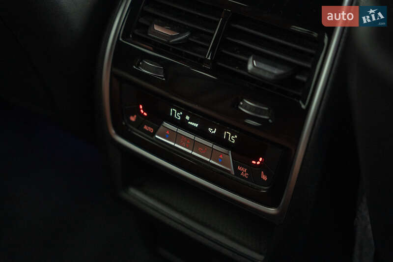 Внедорожник / Кроссовер BMW X5 2022 в Черновцах