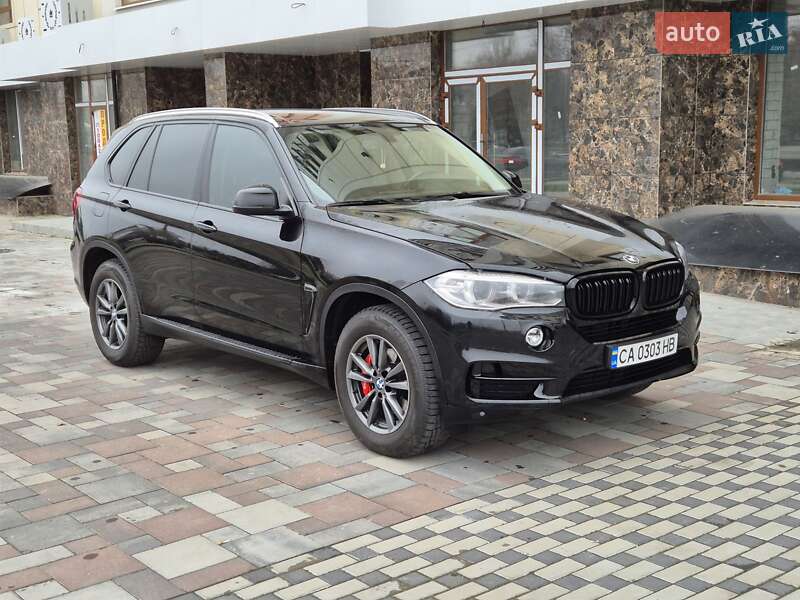 Позашляховик / Кросовер BMW X5 2016 в Черкасах