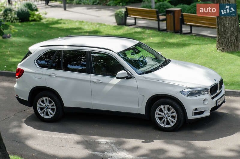 Позашляховик / Кросовер BMW X5 2014 в Києві