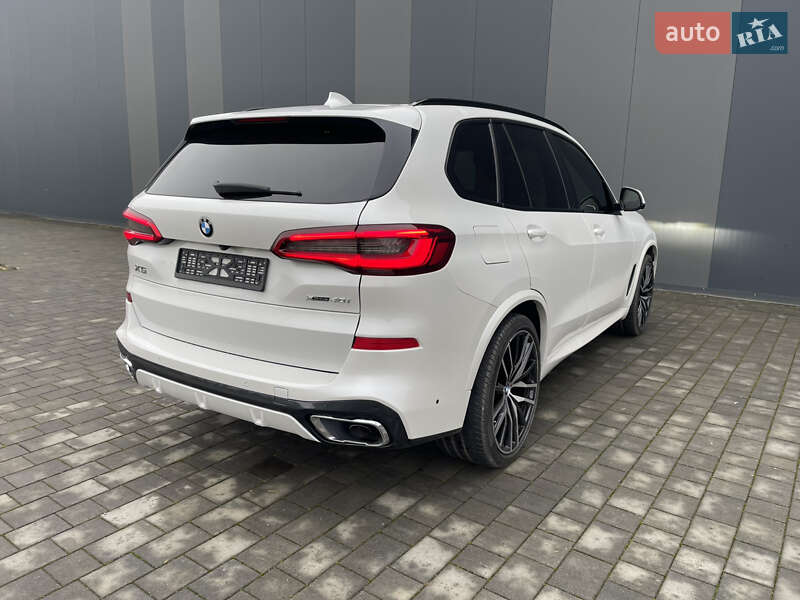 Внедорожник / Кроссовер BMW X5 2019 в Хмельницком