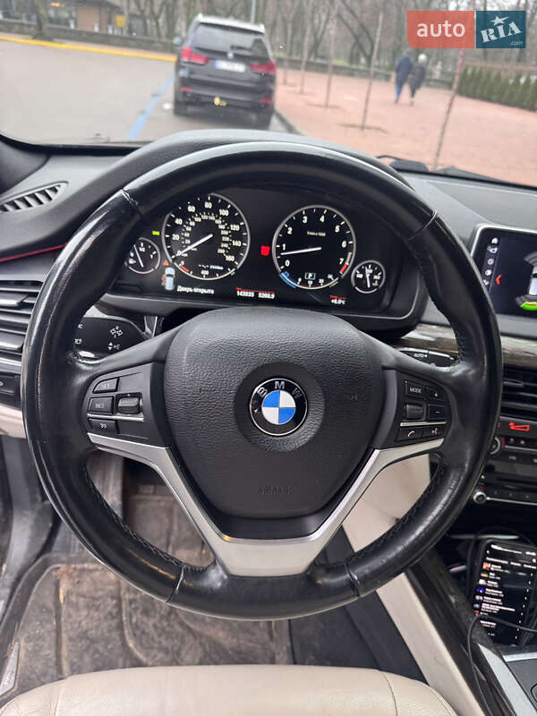 Внедорожник / Кроссовер BMW X5 2016 в Кременчуге
