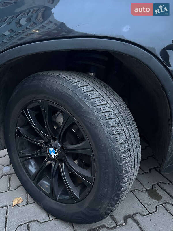 Внедорожник / Кроссовер BMW X5 2005 в Ровно