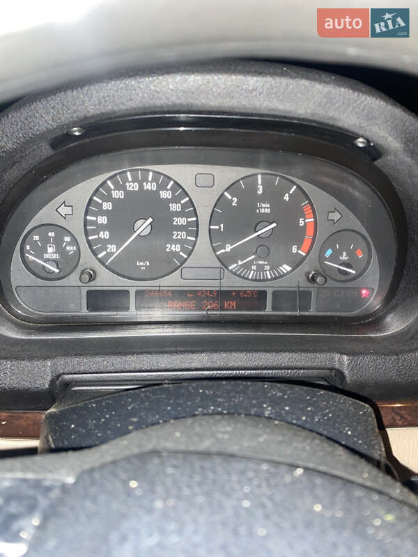 Внедорожник / Кроссовер BMW X5 2005 в Ровно