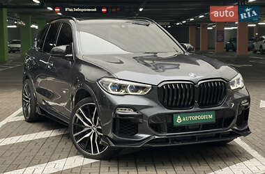 Внедорожник / Кроссовер BMW X5 2019 в Киеве