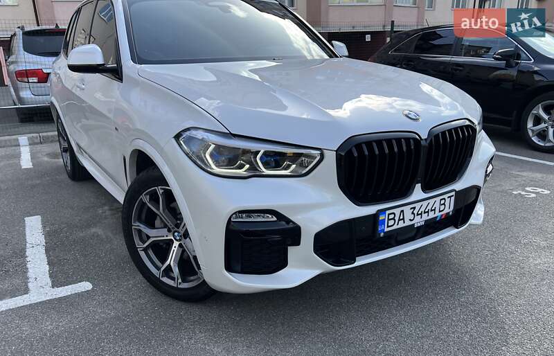 BMW X5 2019