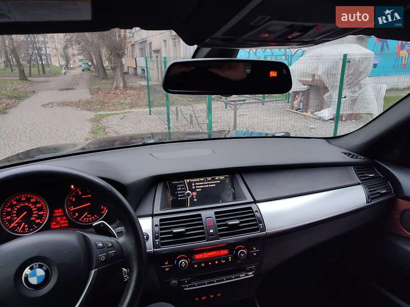 Внедорожник / Кроссовер BMW X5 2013 в Кривом Роге