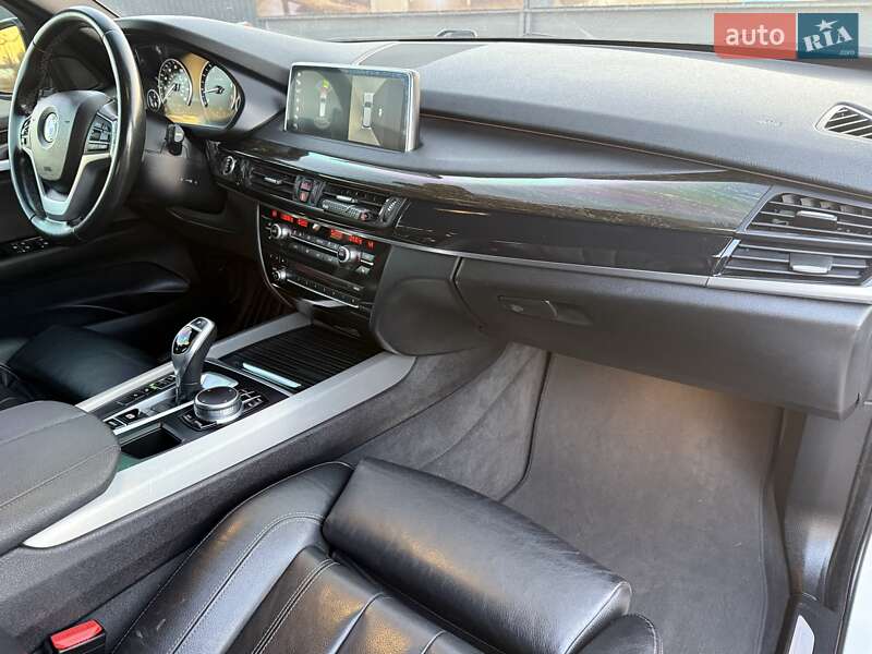 Внедорожник / Кроссовер BMW X5 2018 в Киеве