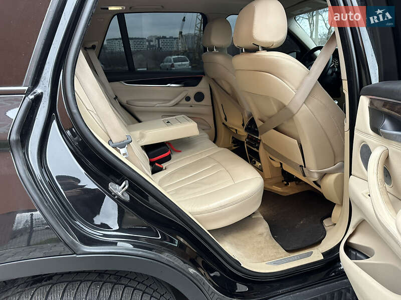Внедорожник / Кроссовер BMW X5 2015 в Хмельницком