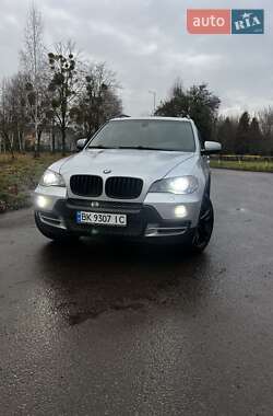 Внедорожник / Кроссовер BMW X5 2009 в Ровно