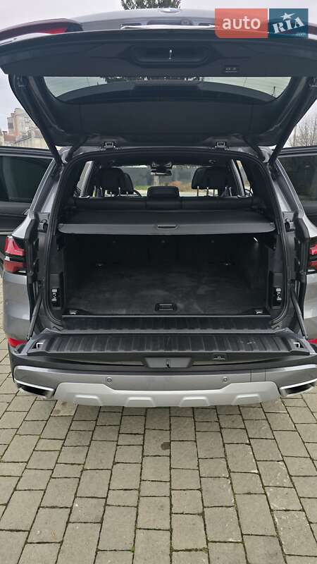 Позашляховик / Кросовер BMW X5 2023 в Івано-Франківську