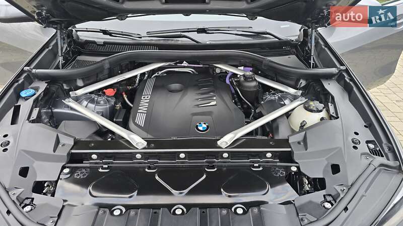 Позашляховик / Кросовер BMW X5 2023 в Івано-Франківську
