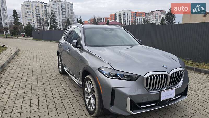 Позашляховик / Кросовер BMW X5 2023 в Івано-Франківську