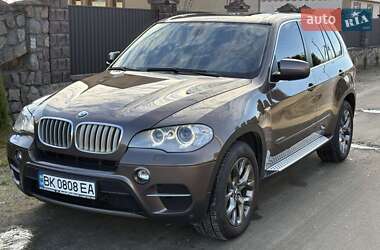 Внедорожник / Кроссовер BMW X5 2011 в Рокитном