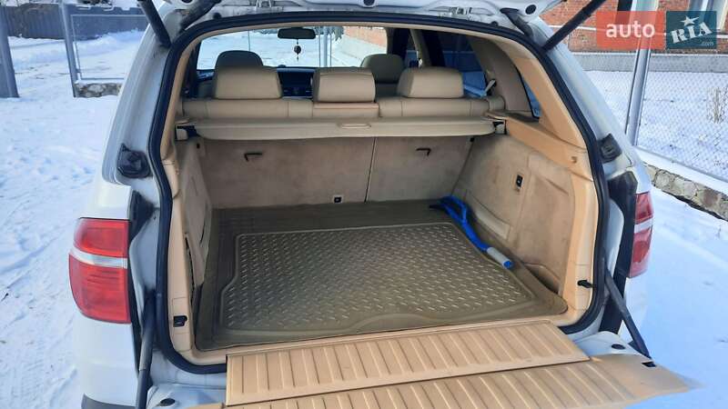 Внедорожник / Кроссовер BMW X5 2009 в Глухове