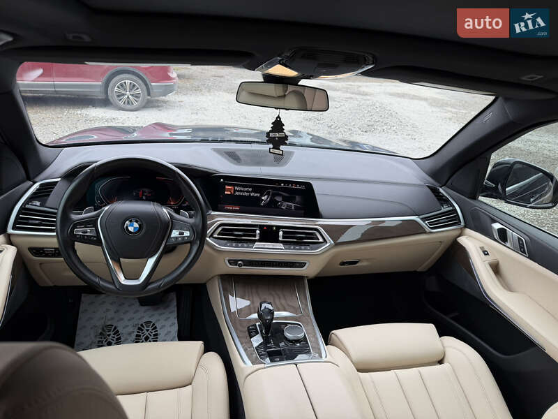 Внедорожник / Кроссовер BMW X5 2019 в Луцке