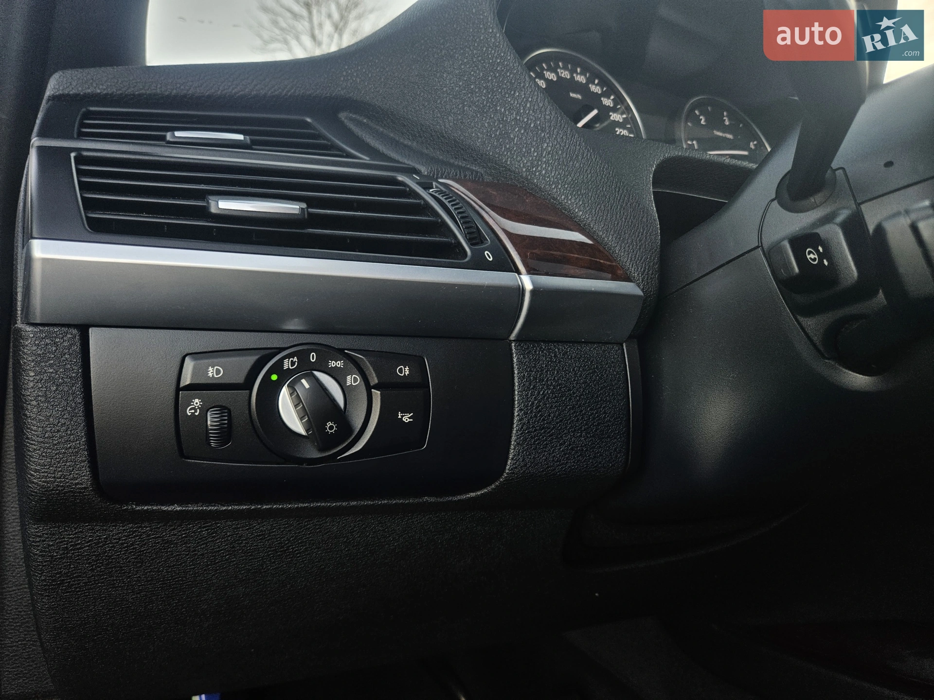 2011 BMW X5 - мініатюра 39