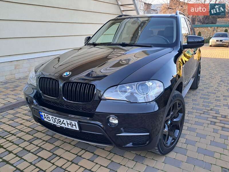 Внедорожник / Кроссовер BMW X5 2012 в Могилев-Подольске