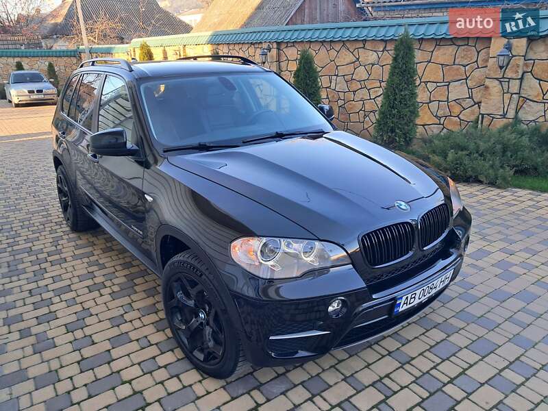 Внедорожник / Кроссовер BMW X5 2012 в Могилев-Подольске