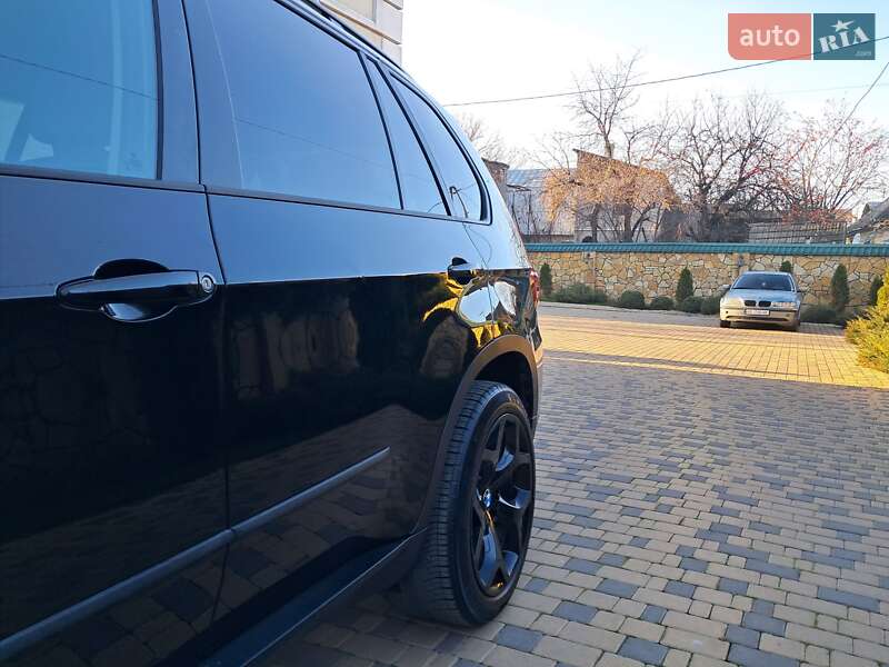 Внедорожник / Кроссовер BMW X5 2012 в Могилев-Подольске