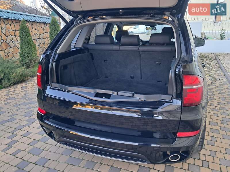 Внедорожник / Кроссовер BMW X5 2012 в Могилев-Подольске