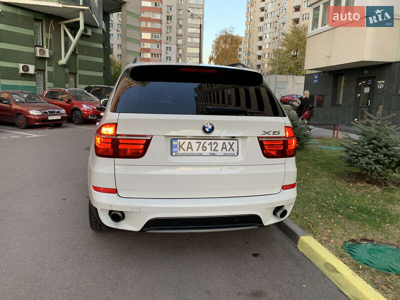 Внедорожник / Кроссовер BMW X5 2013 в Киеве