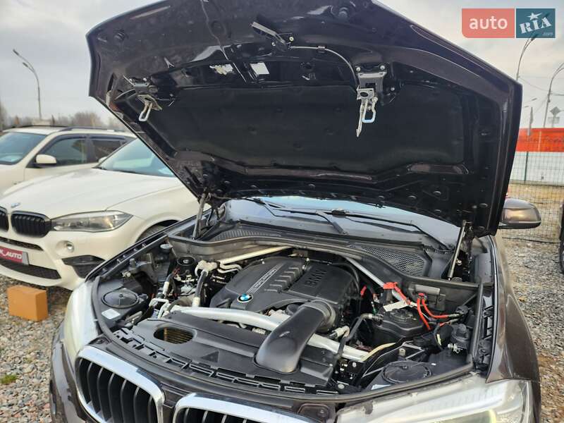 Внедорожник / Кроссовер BMW X5 2013 в Киеве