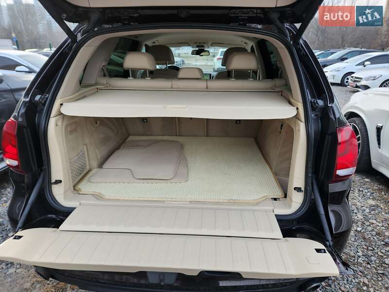 Внедорожник / Кроссовер BMW X5 2013 в Киеве