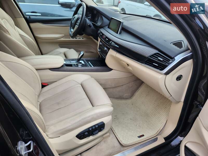 Внедорожник / Кроссовер BMW X5 2013 в Киеве