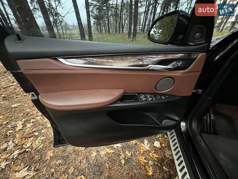 Внедорожник / Кроссовер BMW X5 2014 в Киеве