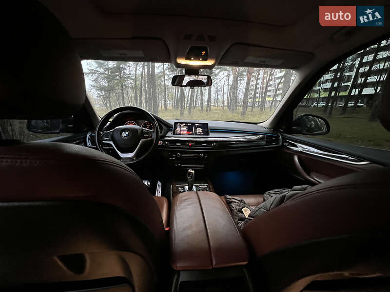 Внедорожник / Кроссовер BMW X5 2014 в Киеве