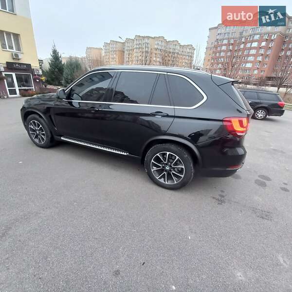 Внедорожник / Кроссовер BMW X5 2016 в Староконстантинове