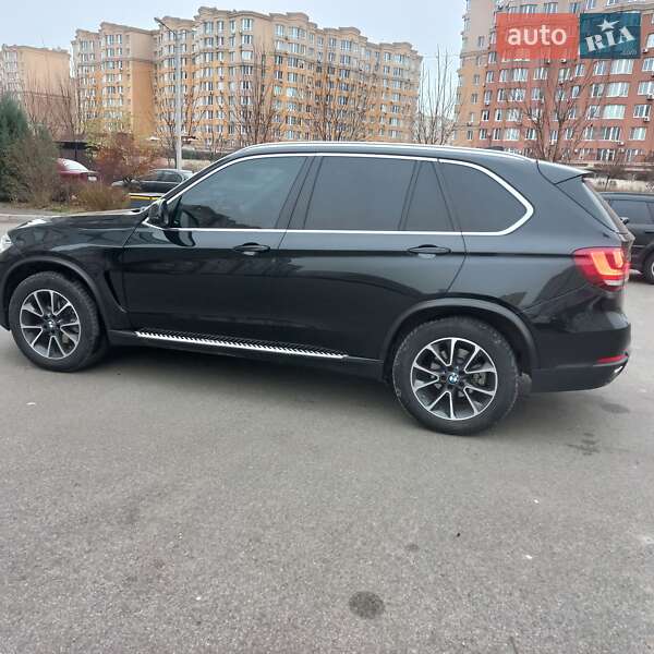 Внедорожник / Кроссовер BMW X5 2016 в Староконстантинове