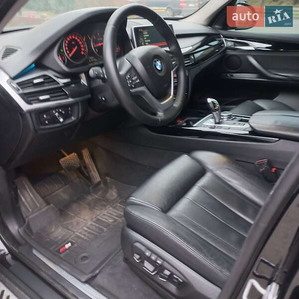 Внедорожник / Кроссовер BMW X5 2016 в Староконстантинове