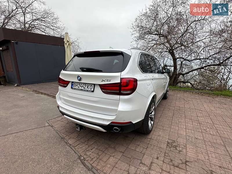 Внедорожник / Кроссовер BMW X5 2015 в Одессе