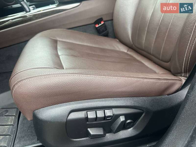 Внедорожник / Кроссовер BMW X5 2015 в Одессе