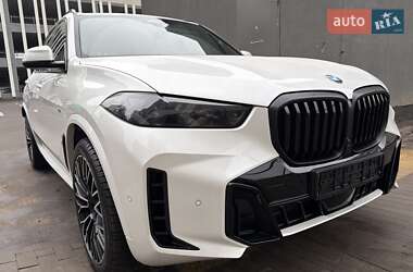 Внедорожник / Кроссовер BMW X5 2023 в Киеве