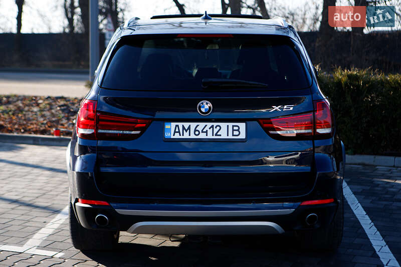 Позашляховик / Кросовер BMW X5 2016 в Вінниці